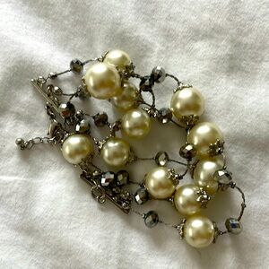 Fashion pearl bling bracelet